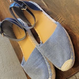 Old Navy Chambray Sandals